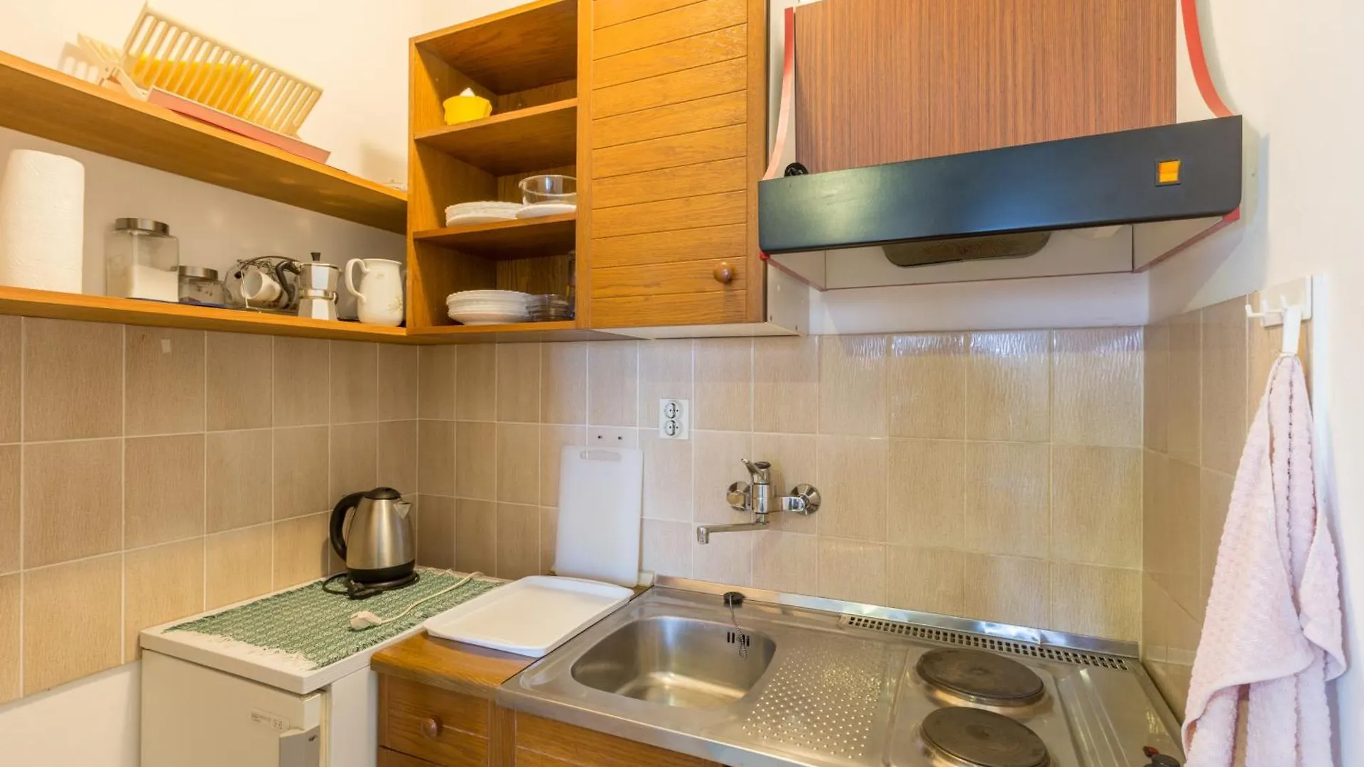 Sandy Bay Apartments With Pool Pjescana Uvala 0*,  Croazia