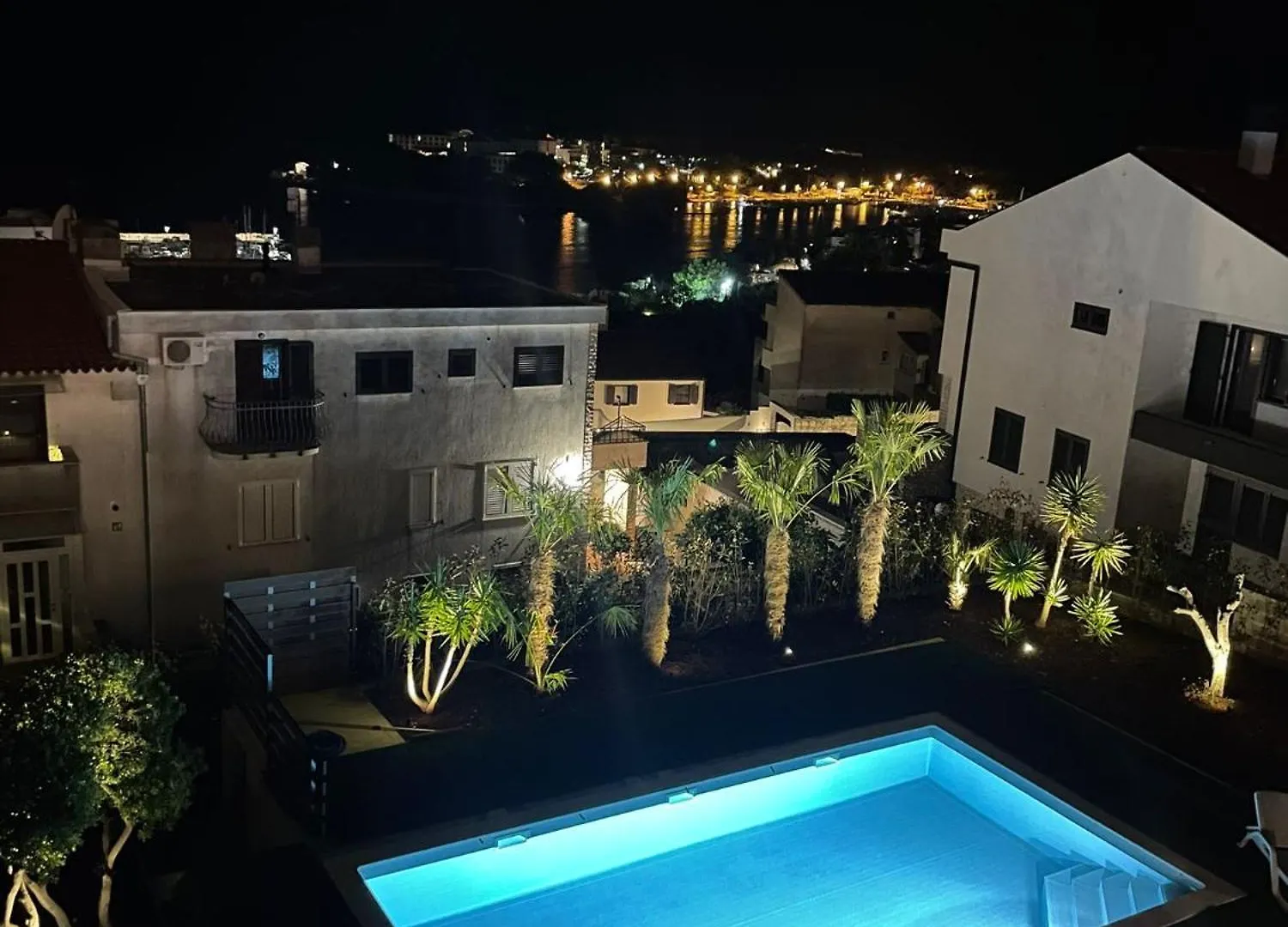 Sandy Bay Apartments With Pool 普耶斯察纳乌瓦拉