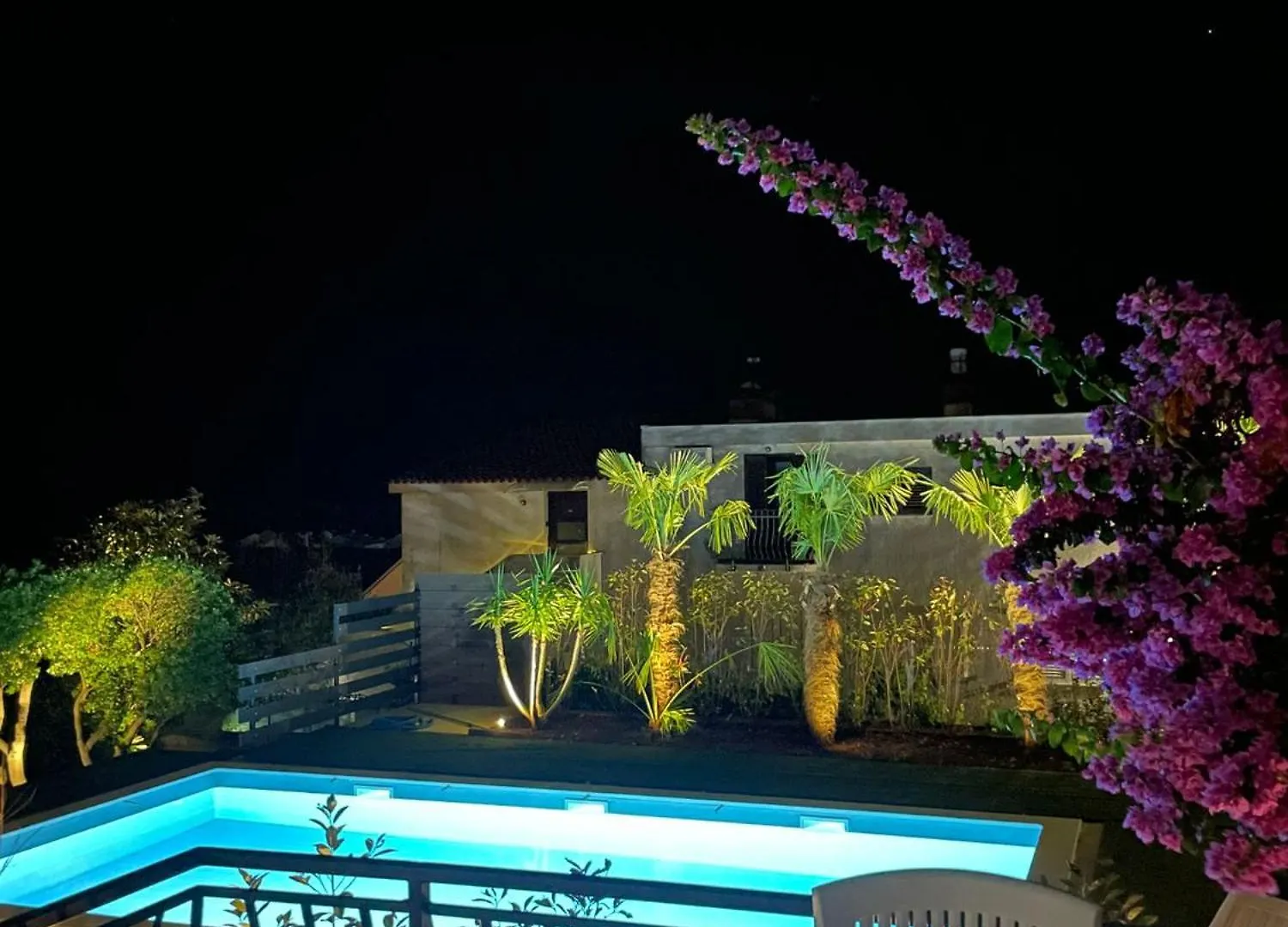 Sandy Bay Apartments With Pool Pjescana Uvala