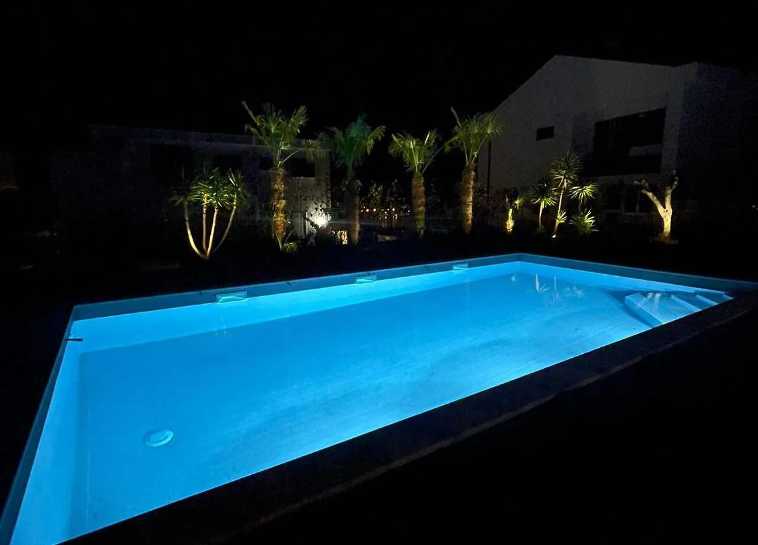 Sandy Bay Apartments With Pool Pjescana Uvala